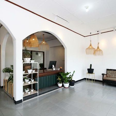 Rarem Bed & Breakfast Bandar Lampung Exterior foto
