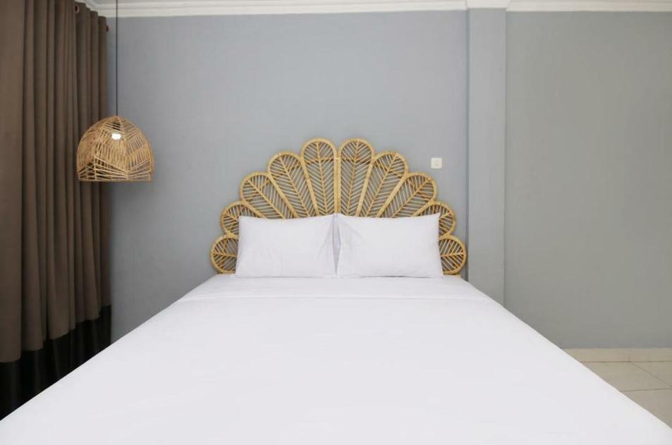 Rarem Bed & Breakfast Bandar Lampung Exterior foto